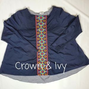 CROWN & IVY NAVY EMBROIDERED TUNIC TOP, SIZE LARGE